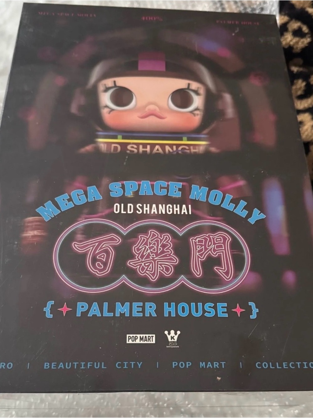 Mega Space 400% Molly "Old Shanghai" Palmer House Pop Mart - Sealed